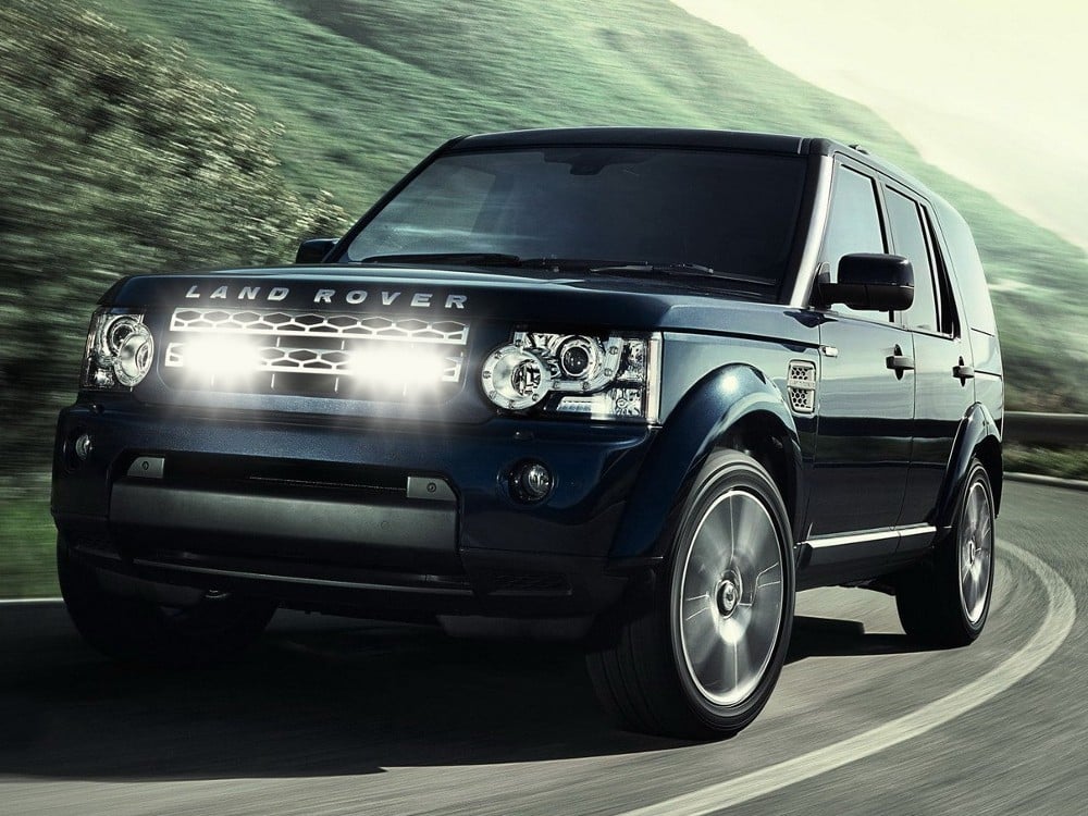 lazer-gk-disco4-02k-01-mpiclean Land Rover Discovery4 (2009+) - Grille Mount Kit (includes: 2x Triple-R 750 Std)